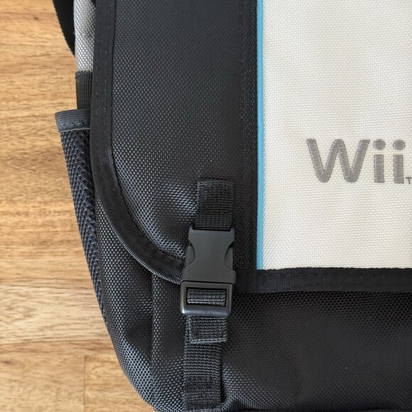 Nintendo Wii Console Travel Storage Carry Case Messenger Shoulder Bag - Picture 5 of 16